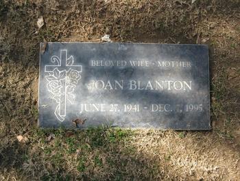 Blanton,   Joan Allen gravesite
