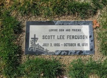 Ferguson,   Scott Lee gravesite