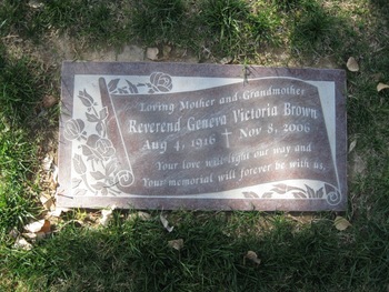 Brown,   Geneva Victoria gravesite