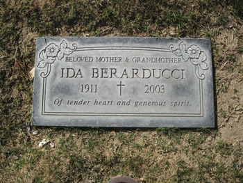 Berarducci,   Ida gravesite