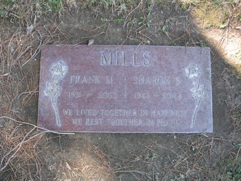 Mills,   Sharon Stella gravesite