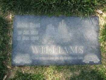 Williams,   John Paul gravesite