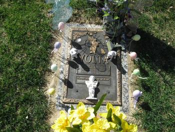 Volta,   Angela C. gravesite