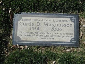 Magnusson,   Curtis D. gravesite