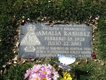 Ramirez,   Amalia gravesite