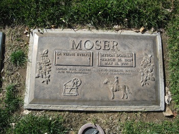 Moser,   Myron Donald gravesite