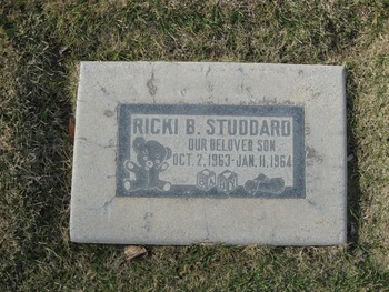 Studdard,   Ricki Bryant gravesite
