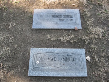 Campbell,   Ola Mae gravesite
