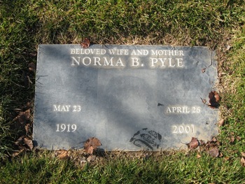Pyle,   Norma B. gravesite