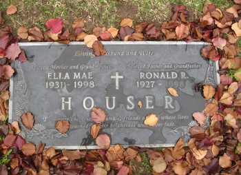 Houser,   Ella Mae gravesite