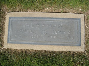 Huffman,   James Everett gravesite