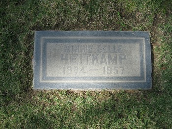 Heitkamp,   Minnie Belle gravesite
