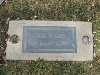 Lary,   Cecil Blaine gravesite