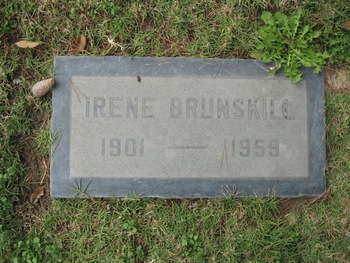Brunskill,   Minnie Irene gravesite