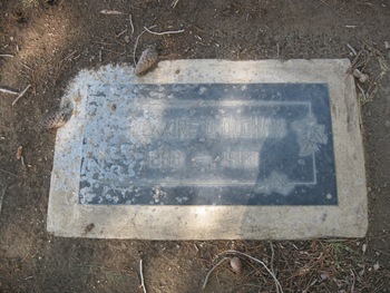 Oldham, Melazine Overholtz gravesite