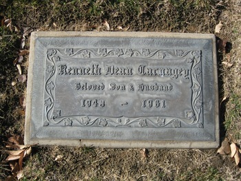 Carnagey,   Kenneth Dean gravesite