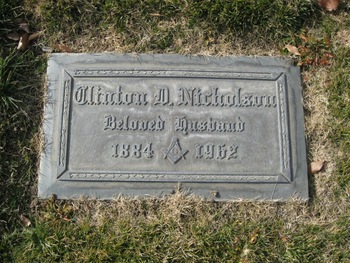Nicholson,   Clinton D. gravesite