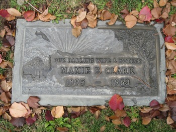 Clark,   Mamie Elizabeth gravesite