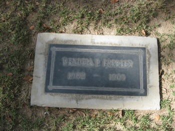 Fredeen,   Wendell Floyd gravesite