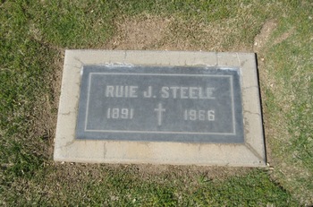 Steele,   Ruie J. gravesite