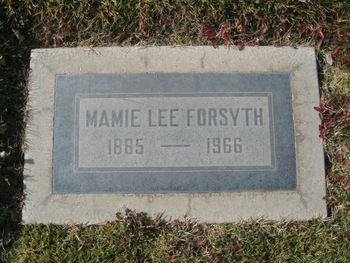 Forsyth,   Mamie Lee gravesite