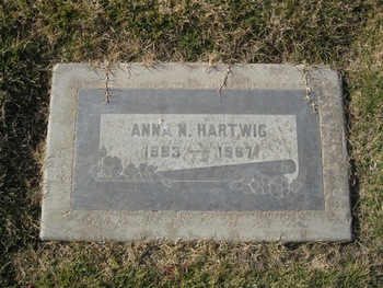 Hartwig,   Anna gravesite