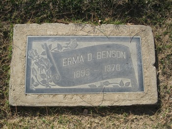 Benson,   Erma Dell gravesite