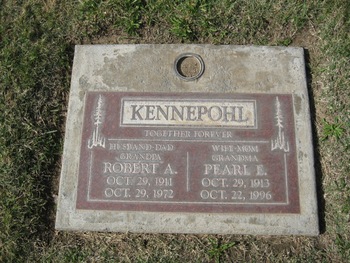 Kennepohl, Robert August gravesite