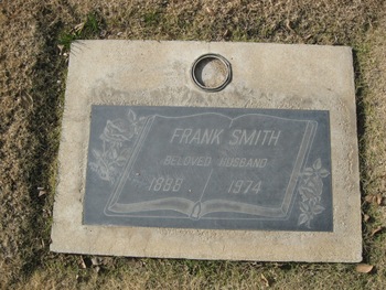 Smith,   Frank gravesite