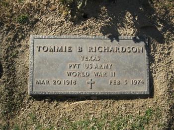 Richardson, Tommie Bell gravesite