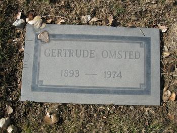 Omsted,   Gertrude gravesite