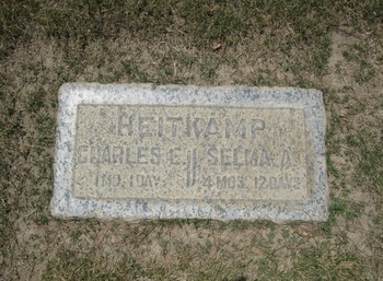 Heitkamp,   Charles E. gravesite