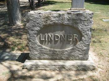 Lindner,   Winefred Irene gravesite