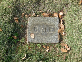 Ellis,   Bessie Edna gravesite