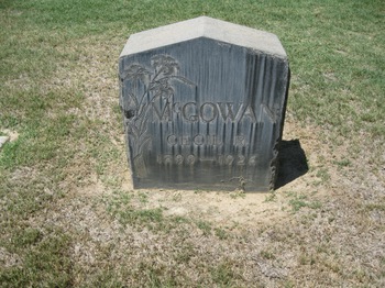 McGowan,   Cecil Ross gravesite