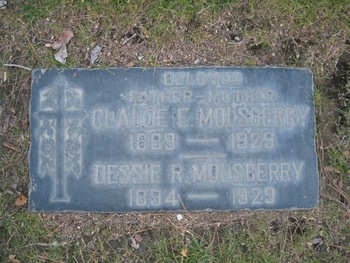 Molsberry,   Claude E gravesite
