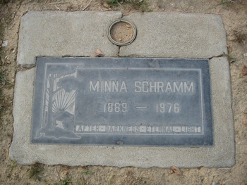 Schramm,   Minna gravesite