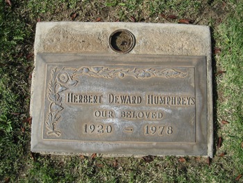 Humphreys,   Herbert Deward gravesite