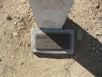 Duhamel,   Suzanne Allen gravesite