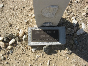 Hatcher,   Elizabeth Noreen gravesite
