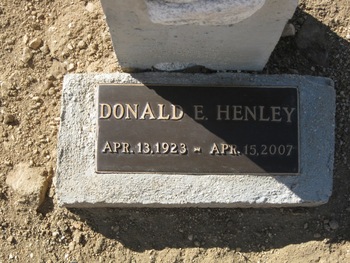 Henley,   Donald Edwin gravesite