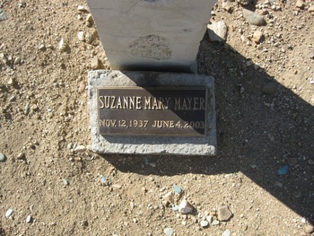 Mayer,   Suzanne Mary gravesite