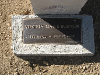 Robinson,   Virginia Marie gravesite