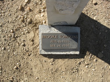 Tompkins,   Brooke gravesite